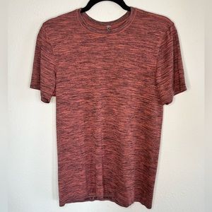 034. Lululemon Men’s Heather Burnt Red T-Shirt - Size Small